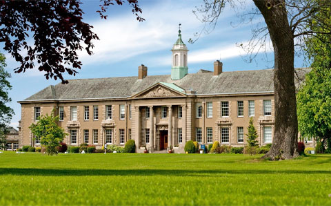 曼彻斯通城堡学校Merchiston Castle School