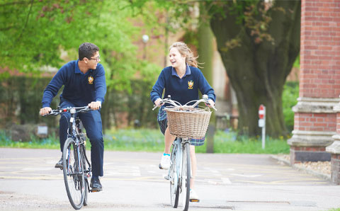 雷斯学校The Leys School